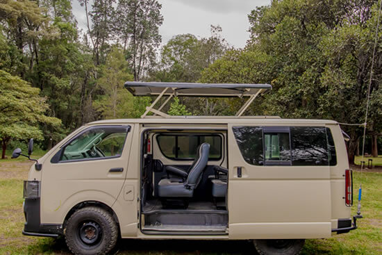 toyota tourism van